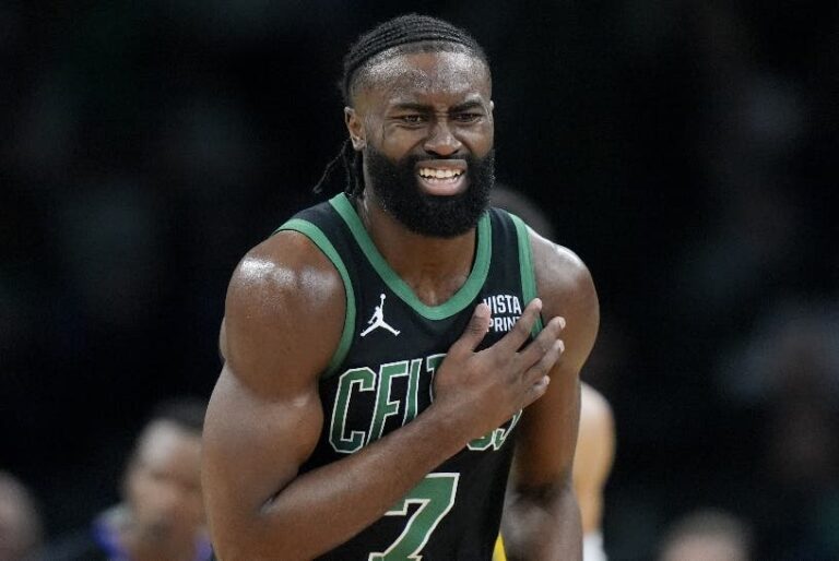 Celtics vencen Pacers y ponen serie 2-0 en el Este