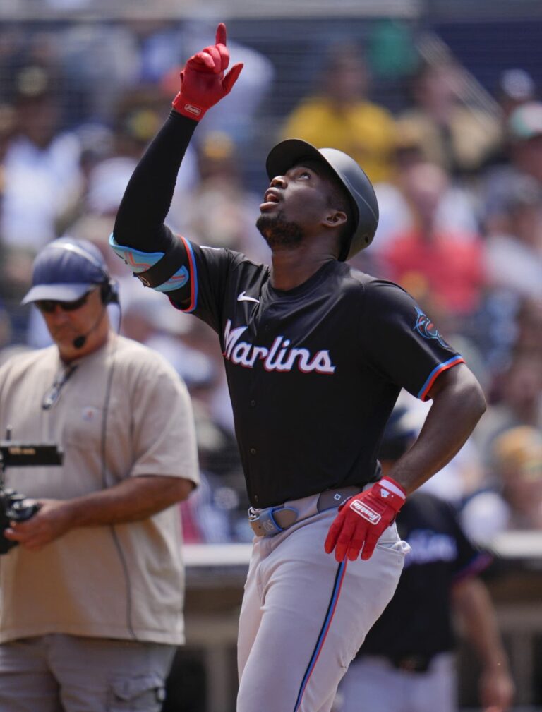 Sánchez pega su 4to jonrón; Sirí decide para Rays