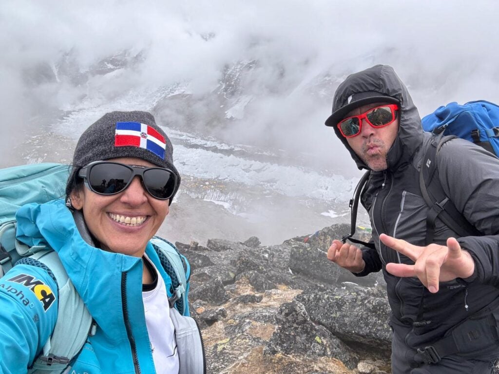 ¡En la cumbre! Thais Herrera se convierte en la primera mujer dominicana en alcanzar la cima del Everest