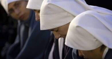 Unas monjas se rebelan contra la Iglesia en lo que puede ser el primer cisma en España