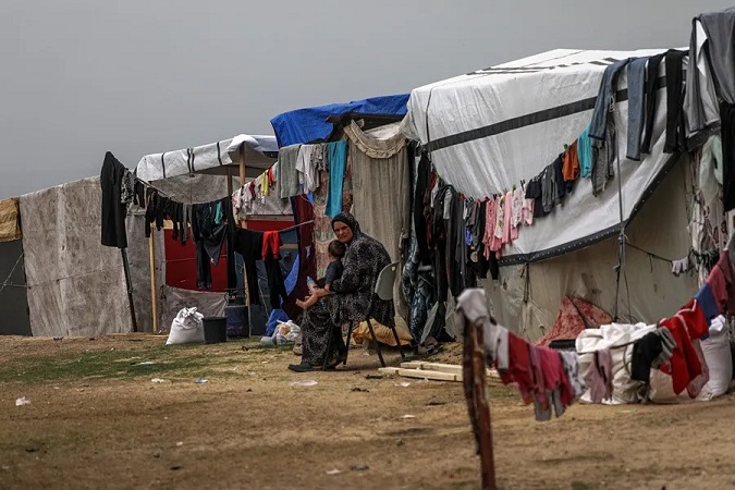 Israel ordena evacuación de más zonas del este de Rafah y norte