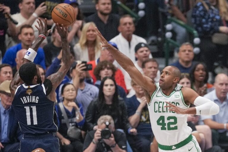 Celtics a ley de un juego conquistar la corona campeón