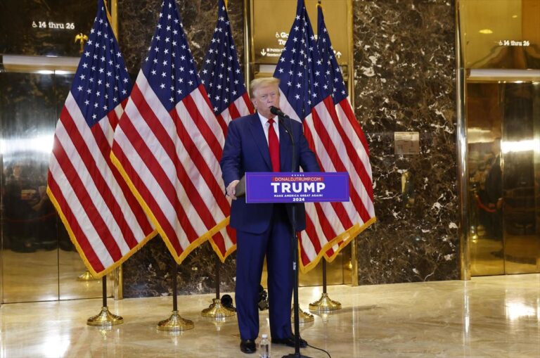 NY: Trump califica juicio «estafa» orquestada por la Casa Blanca