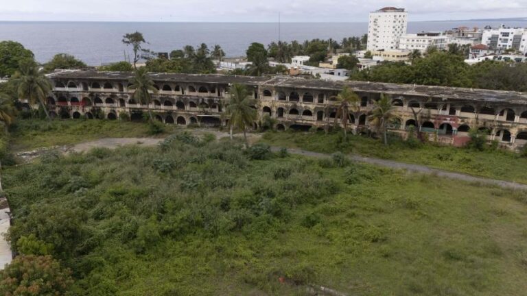Gobierno negocia compra del antiguo colegio Maharishi por unos RD$550 millones