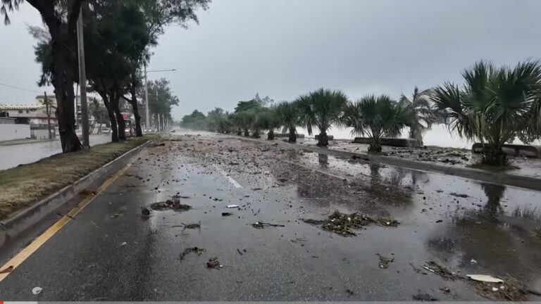 Beryl se aleja; ha causado daños mínimos en la Rep. Dominicana