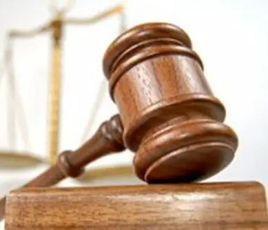 Proyecto Código Penal dispone 2 años prisión a la mujer que aborte