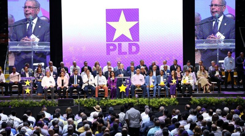 Danilo ve en RD hay degradación; dice PLD enfrentará al Gobierno