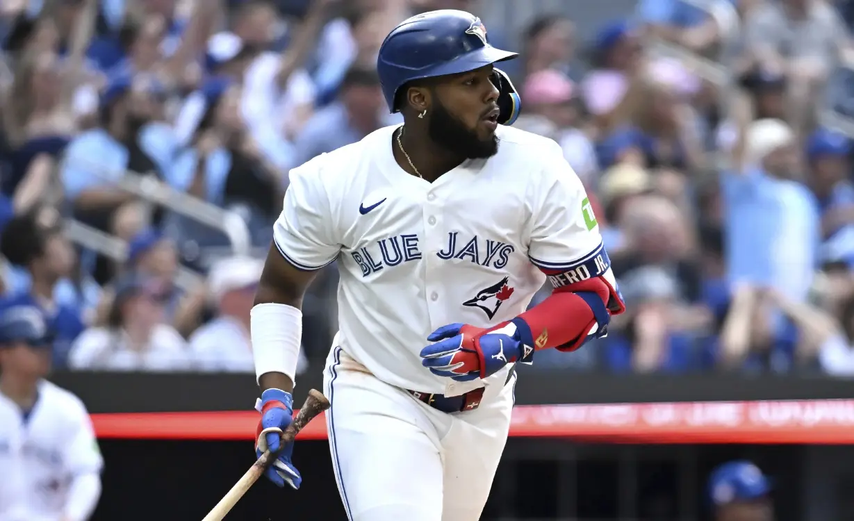 Rumores sitúan Vladi Jr. en ruta a los Marineros