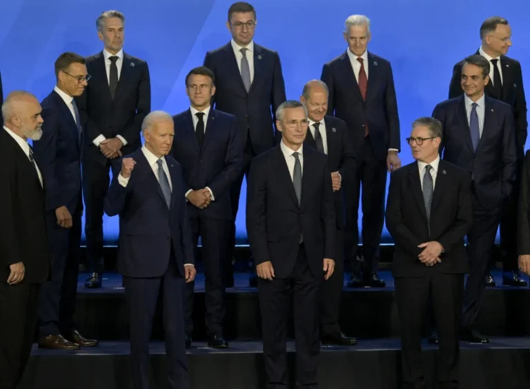 La OTAN aportará 40 mil millones de euros para guerra