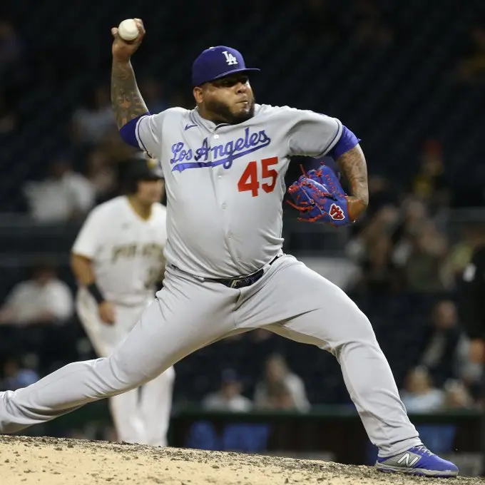 Fallece el lanzador Reyes Moronta en un accidente de tránsito