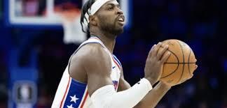 Warriors se hacen de los servicios de Buddy Hield