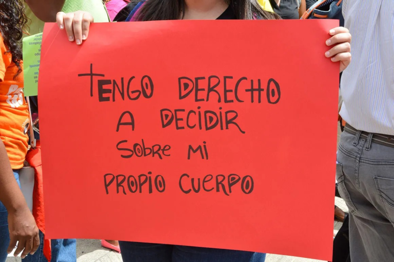 Defensores mujeres dicen nuevo Código Penal es un retroceso