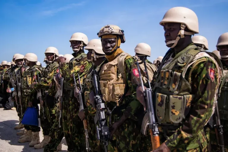 Llega otro grupo de 200 policías de Kenia a Haití
