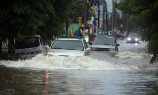 ¡No olvides el paraguas! Este viernes seguirán las lluvias en RD
