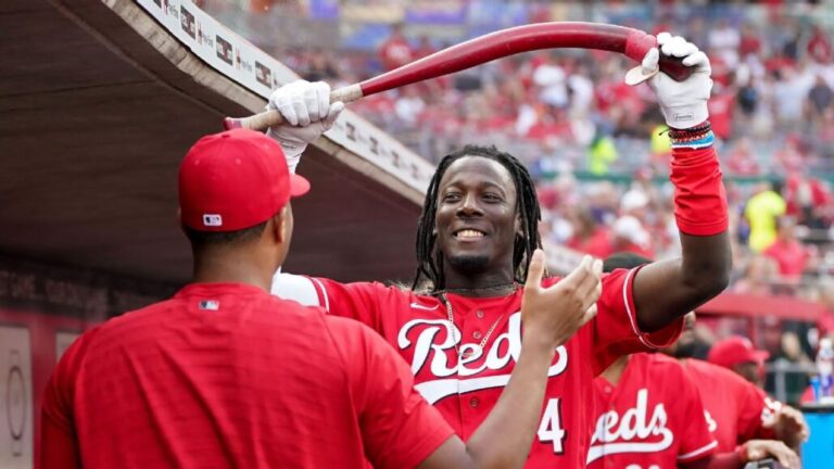 Otra hazaña para Elly De La Cruz: entra al club 20/50 tras noche de 4 extrabases