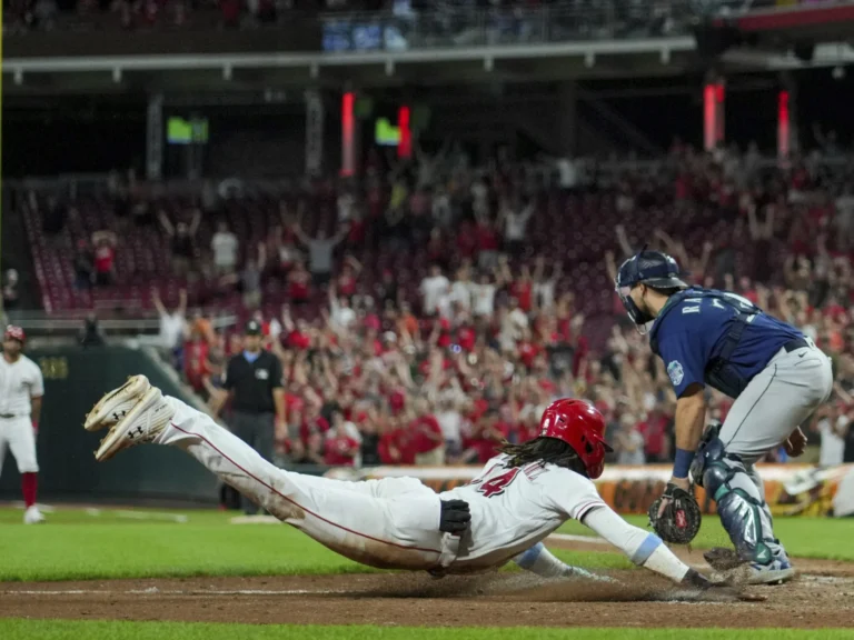 ¡Grandes logros! Elly de la Cruz brilla con su velocidad y juego agresivo