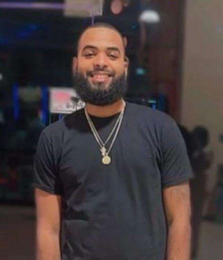 Joven reportado como desaparecido, asegura a su familia que está bien