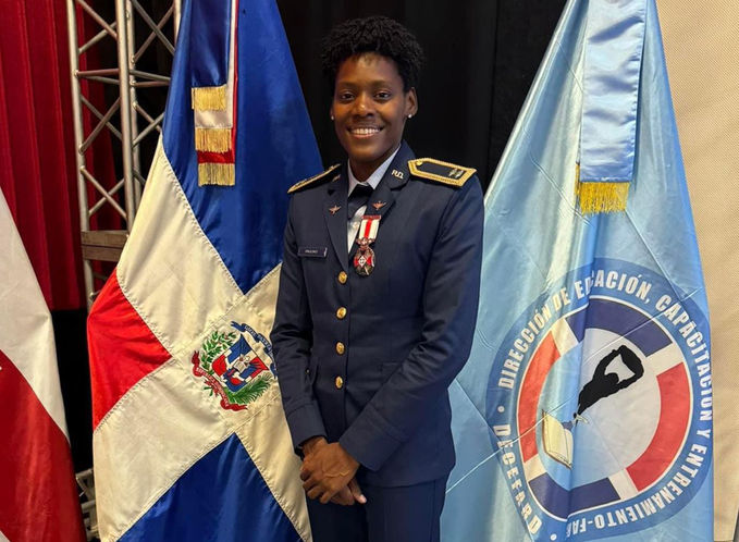 Marileidy, Pinales y Alcántara fueron ascendidos de rango en la Fuerza Aérea