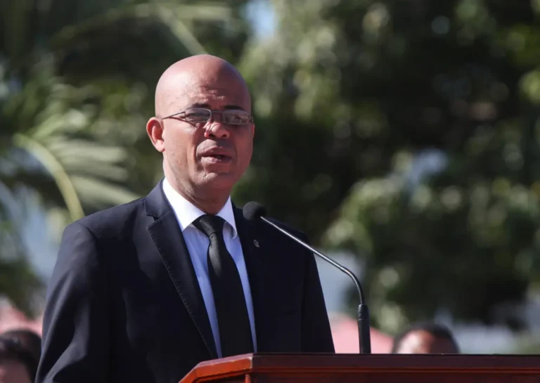 EU anuncia sanciones expresidente Martelly
