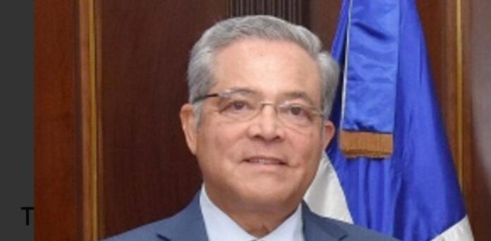 José Florentino, otro funcionario de gobierno que ocupa dos puestos en el Estado en esta 2da gestión