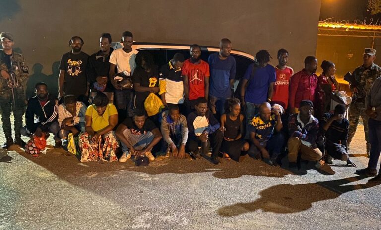 MAO: Detienen en la RD a otros 22 haitianos indocumentados