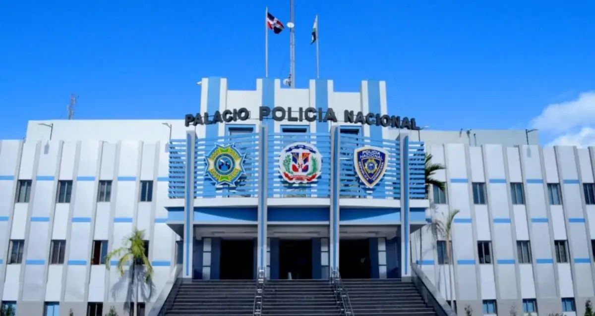 Coronel encabezaba banda de policías robó casi un millón de balas y las vendió a pandilleros en Haití