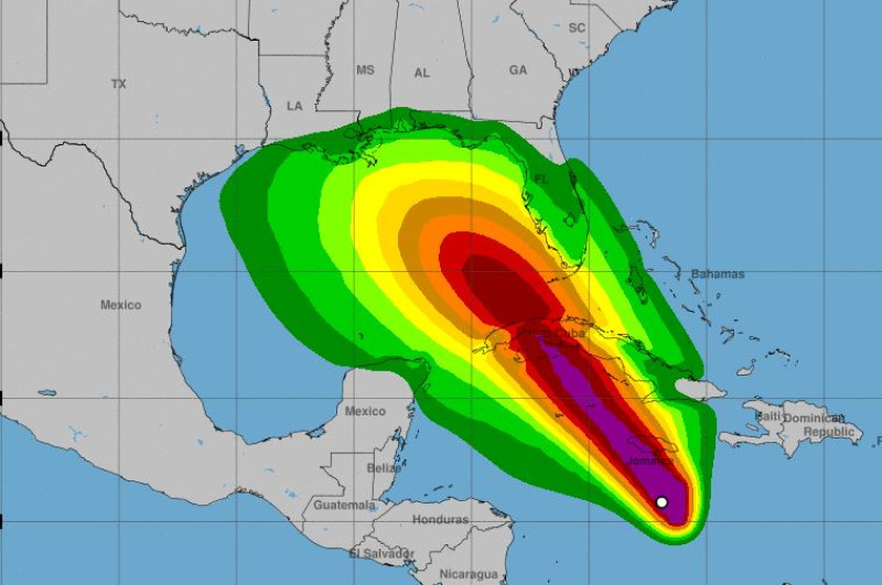Cuba alista medidas para enfrentar el ciclón Rafael, que afectará a La Habana