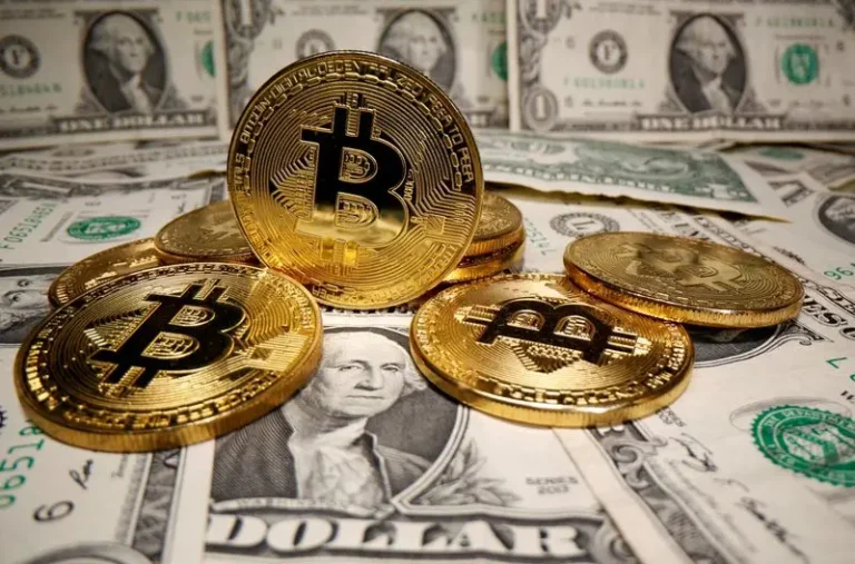 El dólar, las cripto y los futuros de Wall Street se disparan ante la victoria de Trump   
