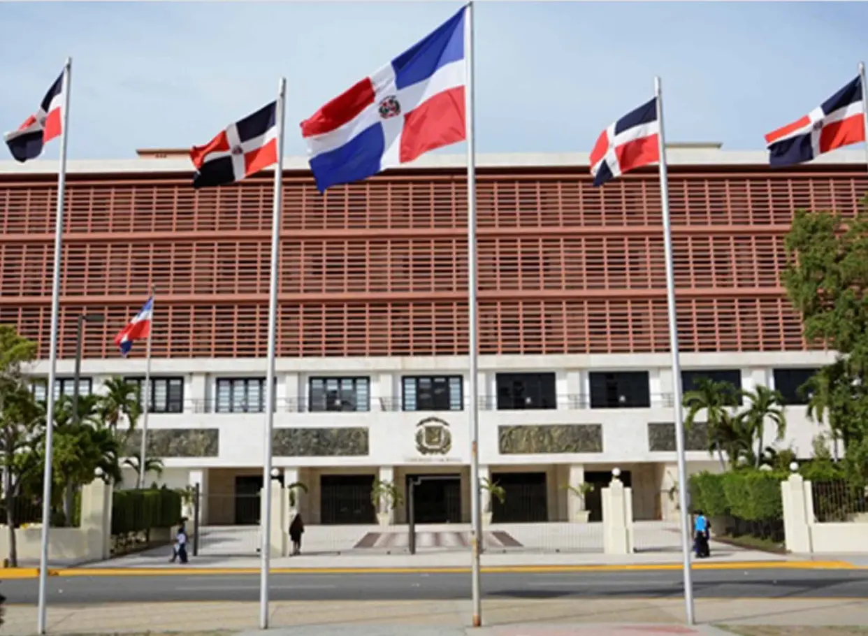 Pobladores abandonan frontera y haitianos toman esos espacios