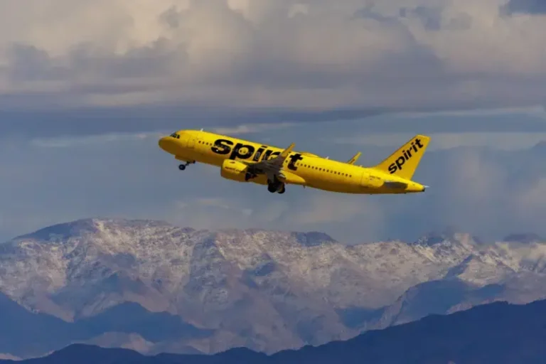 La aerolínea Spirit Airlines se declara en quiebra