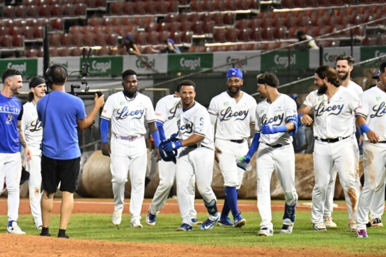 Licey consigue su victoria 25 y está a un paso de la clasificación