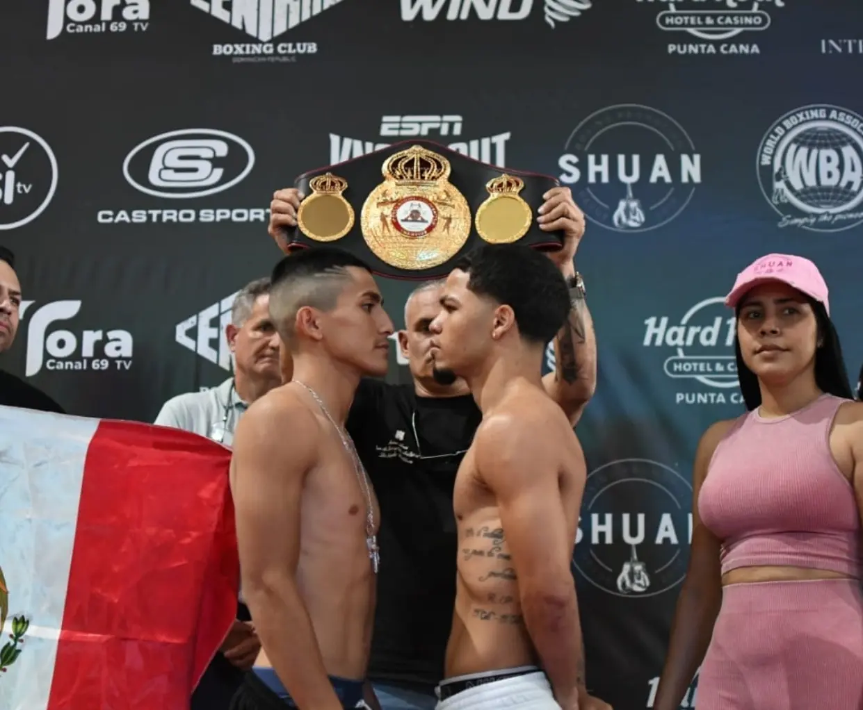 “Mini PacMan” y mexicano Álvarez, hoy por faja mundial