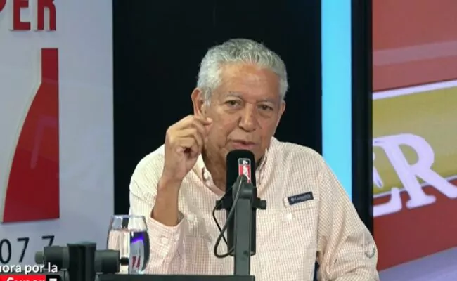 Pompeo nunca llamó a Danilo Medina para decirle que no buscara la reelección, revela Héctor Guzmán