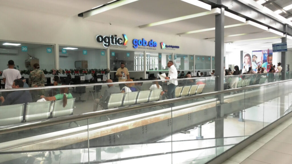 Lo que sería una central de autobús en SDE ahora es sede de oficinas gubernamentales y educativas