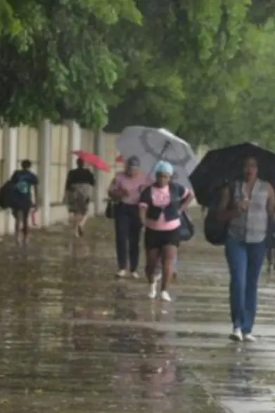 Meteorología prevé chubascos aislados