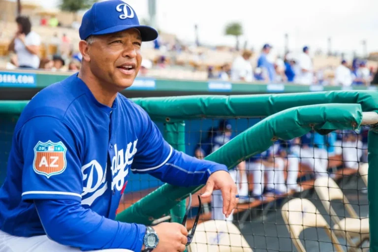 Dodgers extienden el contrato de Dave Roberts hasta 2029