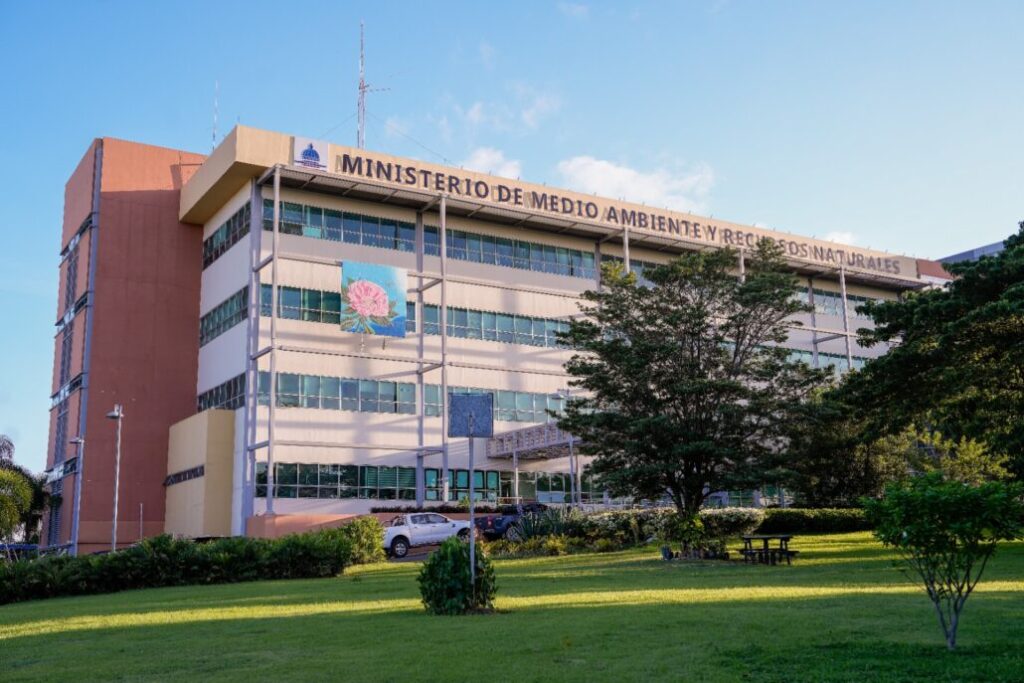 Ministerio de Medio Ambiente pagó más de 261 millones de pesos en sentencias condenatorias durante el 2024