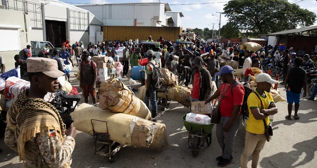 Mercado de Elías Piña disminuye 90 % de venta por temor de bandas
