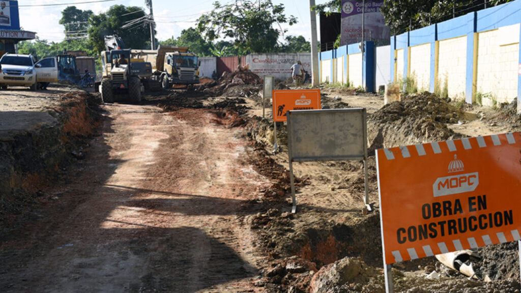 Gobierno solo ha destinado RD$13,582 millones para inversión pública en lo que va de 2025