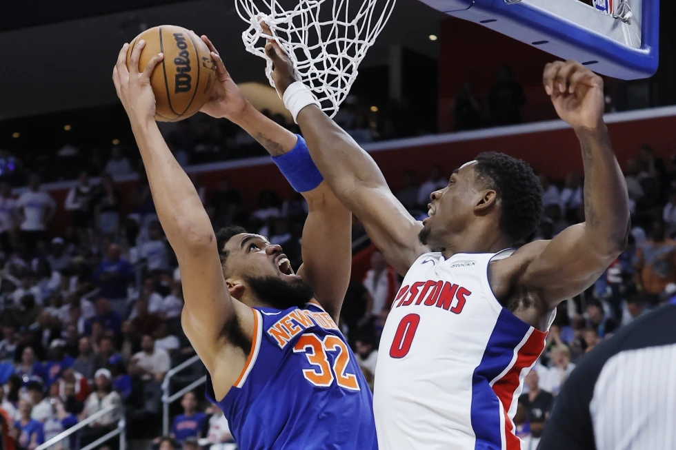 Con 31 puntos, Karl-Anthony Towns lidera a los Knicks sobre los Pistons y toman ventaja 2-1 en la serie