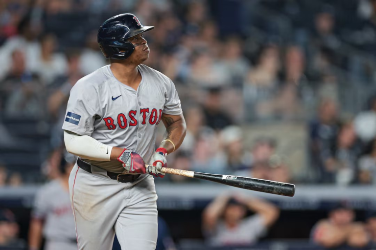 Rafael Devers impulsa triunfo por paliza de Boston Red Sox