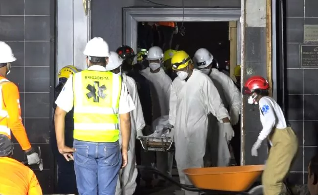 Actas de defunción de las víctimas de la tragedia en la discoteca Jet Set no dice el lugar de fallecimiento