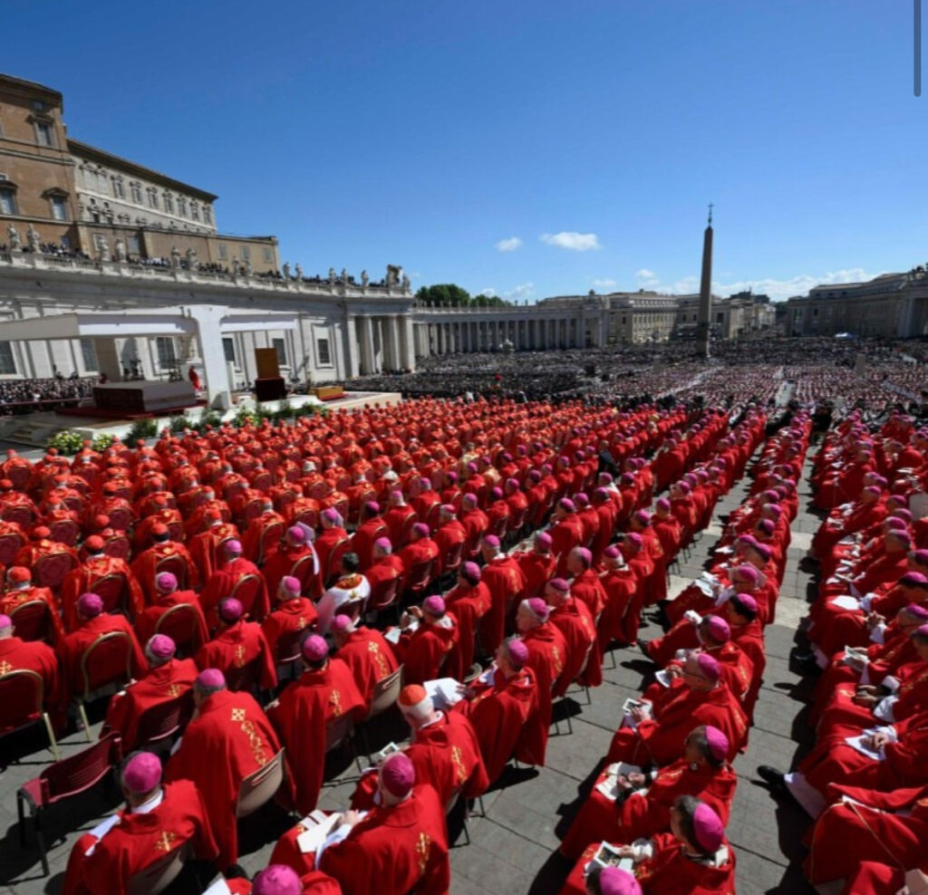 Más de 250,000 personas y líderes mundiales despiden al papa Francisco durante funeral en la plaza San Pedro