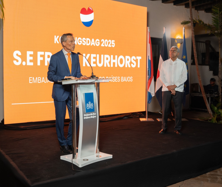 Embajada del Reino de Países Bajos celebra Día del Rey