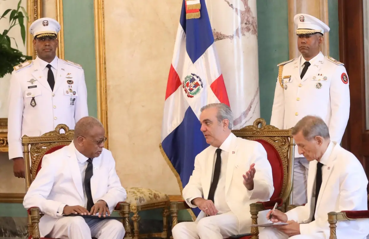 Embajador Haití dice respetan política migratoria de República Dominicana