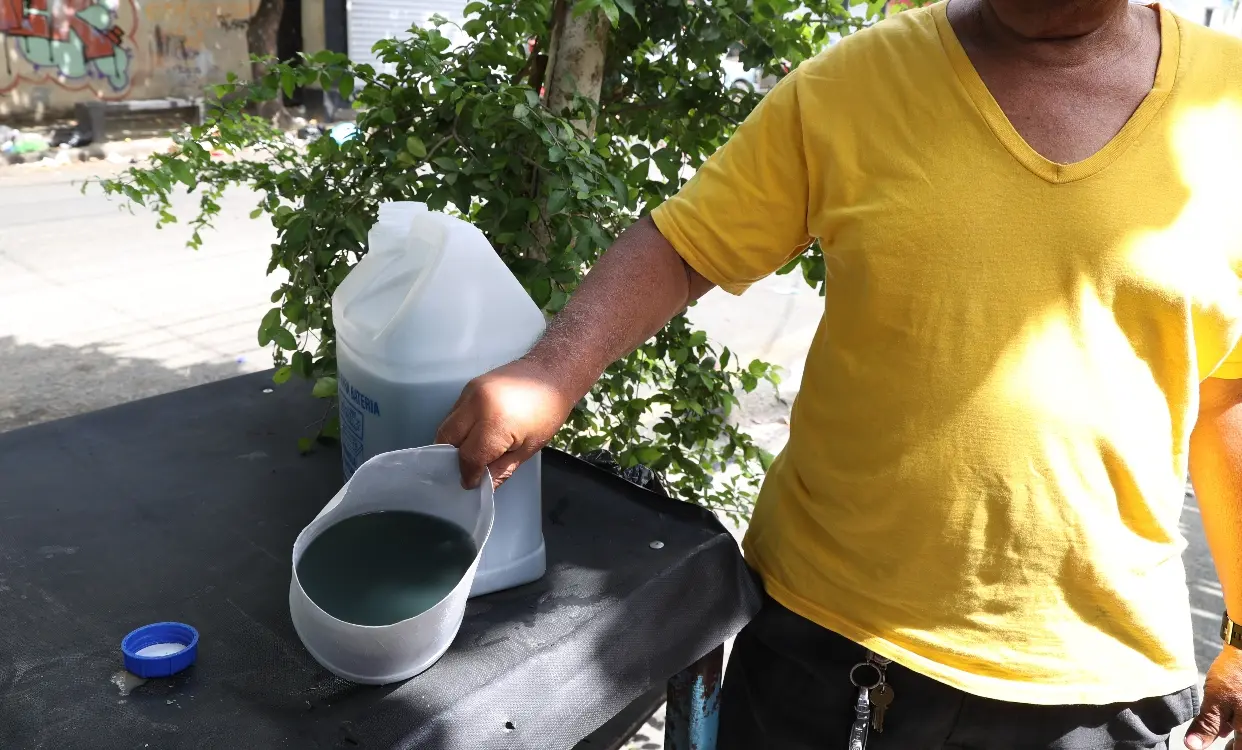En Villas Agrícolas reciben agua turbia y con mal olor