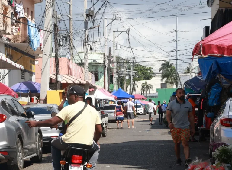 Temor toma las calles del Pequeño Haití por medidas