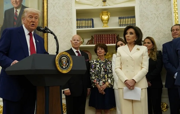 Trump da dos semanas a Putin para demostrar que quiere paz