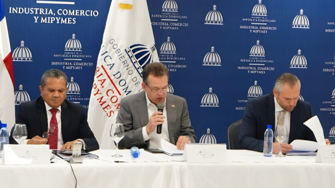 Aprueban instalación de nueve empresas zonas francas en RD