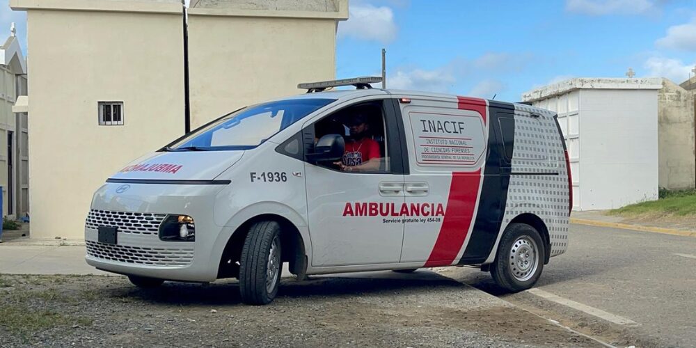 Empleados del Inacif paralizarán labores en demanda de aumento salarial en Santiago